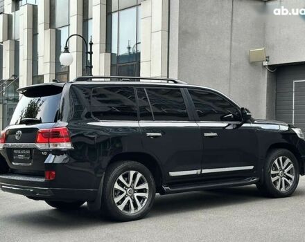 Тойота Ленд Крузер, объемом двигателя 4.5 л и пробегом 88 тыс. км за 117000 $, фото 27 на Automoto.ua