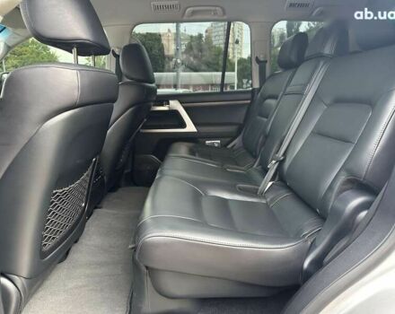 Тойота Ленд Крузер, объемом двигателя 4.6 л и пробегом 161 тыс. км за 44000 $, фото 22 на Automoto.ua