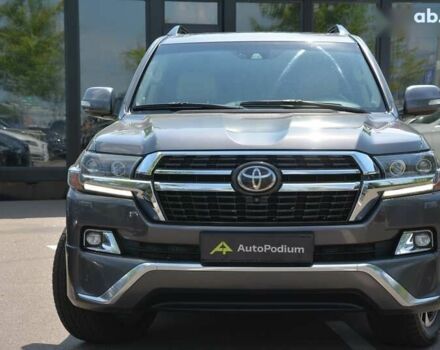 Тойота Ленд Крузер, объемом двигателя 4.5 л и пробегом 216 тыс. км за 55000 $, фото 1 на Automoto.ua