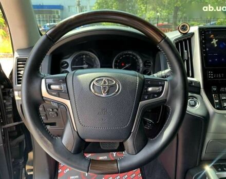 Тойота Ленд Крузер, объемом двигателя 0 л и пробегом 182 тыс. км за 47999 $, фото 24 на Automoto.ua