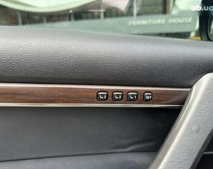 Тойота Ленд Крузер, объемом двигателя 4.6 л и пробегом 161 тыс. км за 44000 $, фото 14 на Automoto.ua