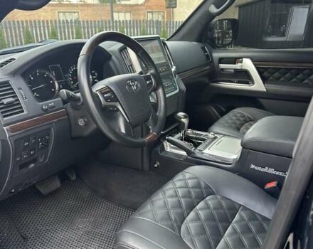 Тойота Ленд Крузер, объемом двигателя 4.46 л и пробегом 105 тыс. км за 56200 $, фото 14 на Automoto.ua