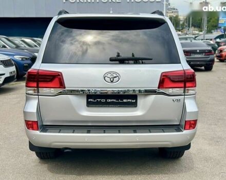 Тойота Ленд Крузер, объемом двигателя 4.6 л и пробегом 161 тыс. км за 44000 $, фото 9 на Automoto.ua