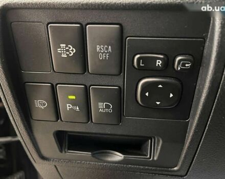 Тойота Ленд Крузер, объемом двигателя 4.5 л и пробегом 184 тыс. км за 52500 $, фото 21 на Automoto.ua