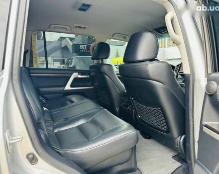 Тойота Ленд Крузер, объемом двигателя 4.6 л и пробегом 161 тыс. км за 44000 $, фото 27 на Automoto.ua