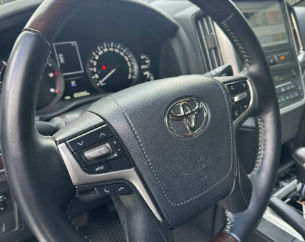 Тойота Ленд Крузер, объемом двигателя 4.46 л и пробегом 105 тыс. км за 56200 $, фото 17 на Automoto.ua