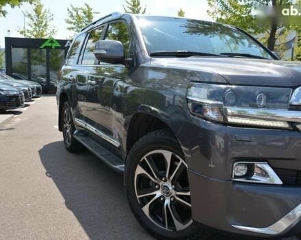 Тойота Ленд Крузер, объемом двигателя 4.5 л и пробегом 216 тыс. км за 55000 $, фото 9 на Automoto.ua