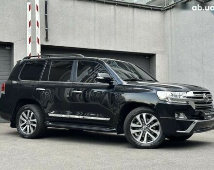 Тойота Ленд Крузер, объемом двигателя 4.5 л и пробегом 88 тыс. км за 117000 $, фото 4 на Automoto.ua