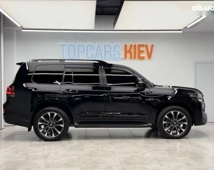 Тойота Ленд Крузер, об'ємом двигуна 4.5 л та пробігом 123 тис. км за 66990 $, фото 4 на Automoto.ua