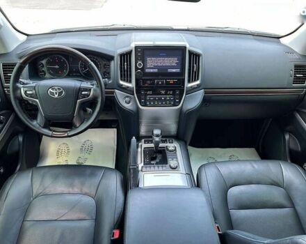 Тойота Ленд Крузер, объемом двигателя 4.5 л и пробегом 252 тыс. км за 43000 $, фото 15 на Automoto.ua