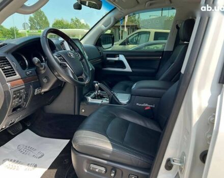 Тойота Ленд Крузер, объемом двигателя 4.5 л и пробегом 252 тыс. км за 43000 $, фото 9 на Automoto.ua