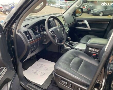 Тойота Ленд Крузер, объемом двигателя 4.5 л и пробегом 232 тыс. км за 51999 $, фото 8 на Automoto.ua