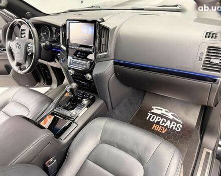 Тойота Ленд Крузер, об'ємом двигуна 4.5 л та пробігом 123 тис. км за 66990 $, фото 27 на Automoto.ua