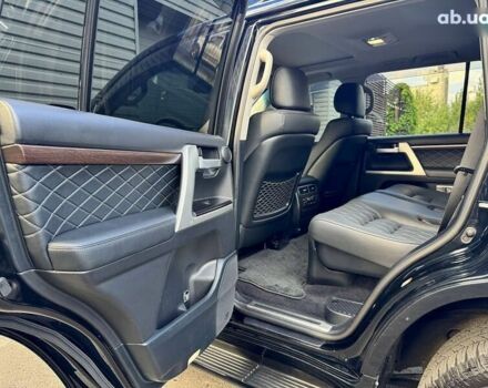 Тойота Ленд Крузер, объемом двигателя 4.5 л и пробегом 120 тыс. км за 57900 $, фото 28 на Automoto.ua