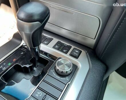 Тойота Ленд Крузер, объемом двигателя 4.5 л и пробегом 252 тыс. км за 43000 $, фото 25 на Automoto.ua