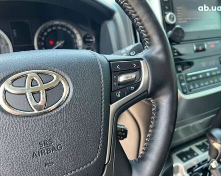 Тойота Ленд Крузер, объемом двигателя 4.5 л и пробегом 252 тыс. км за 43000 $, фото 18 на Automoto.ua