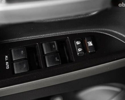 Тойота Ленд Крузер, объемом двигателя 4.5 л и пробегом 91 тыс. км за 59999 $, фото 25 на Automoto.ua