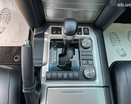 Тойота Ленд Крузер, объемом двигателя 4.5 л и пробегом 252 тыс. км за 43000 $, фото 23 на Automoto.ua