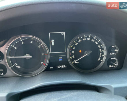 Тойота Ленд Крузер, объемом двигателя 5.66 л и пробегом 49 тыс. км за 65000 $, фото 14 на Automoto.ua