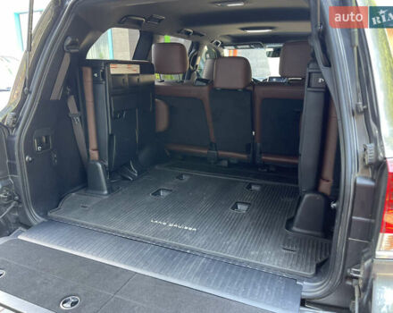 Тойота Ленд Крузер, объемом двигателя 5.66 л и пробегом 49 тыс. км за 65000 $, фото 18 на Automoto.ua