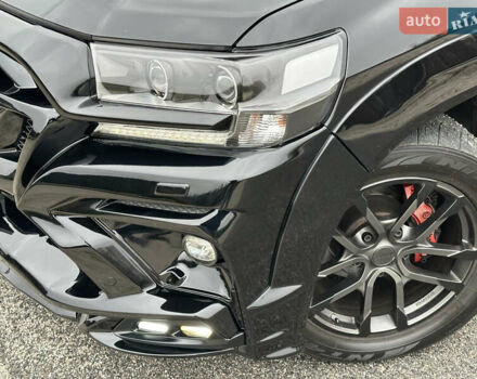 Тойота Ленд Крузер, объемом двигателя 4.46 л и пробегом 198 тыс. км за 70000 $, фото 16 на Automoto.ua