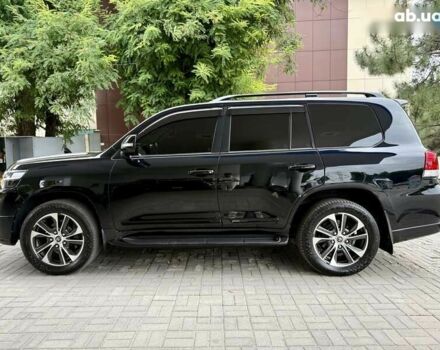 Тойота Ленд Крузер, объемом двигателя 4.6 л и пробегом 108 тыс. км за 60800 $, фото 21 на Automoto.ua