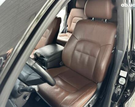 Тойота Ленд Крузер, объемом двигателя 0 л и пробегом 92 тыс. км за 64000 $, фото 24 на Automoto.ua