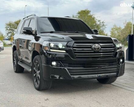 Тойота Ленд Крузер, объемом двигателя 0 л и пробегом 92 тыс. км за 64000 $, фото 2 на Automoto.ua