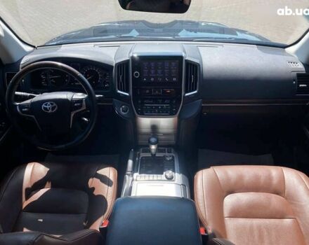 Тойота Ленд Крузер, объемом двигателя 0 л и пробегом 56 тыс. км за 62000 $, фото 12 на Automoto.ua