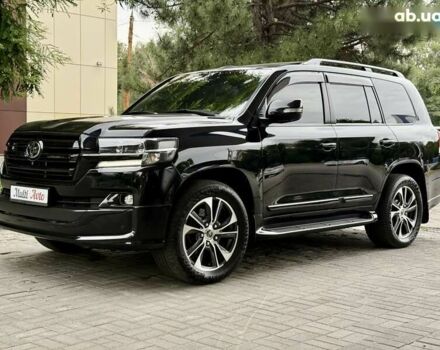 Тойота Ленд Крузер, объемом двигателя 4.6 л и пробегом 108 тыс. км за 60500 $, фото 2 на Automoto.ua