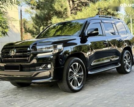 Тойота Ленд Крузер, объемом двигателя 4.6 л и пробегом 108 тыс. км за 60900 $, фото 1 на Automoto.ua