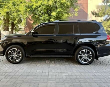 Тойота Ленд Крузер, объемом двигателя 4.6 л и пробегом 108 тыс. км за 60900 $, фото 23 на Automoto.ua