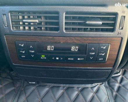 Тойота Ленд Крузер, объемом двигателя 0 л и пробегом 56 тыс. км за 62000 $, фото 19 на Automoto.ua