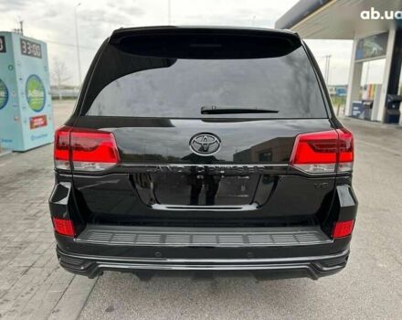 Тойота Ленд Крузер, объемом двигателя 0 л и пробегом 92 тыс. км за 64000 $, фото 11 на Automoto.ua