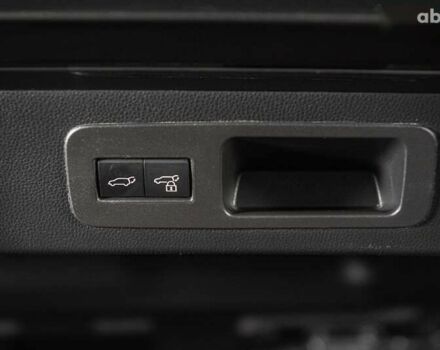 Тойота Ленд Крузер, об'ємом двигуна 3.5 л та пробігом 194 тис. км за 59900 $, фото 25 на Automoto.ua