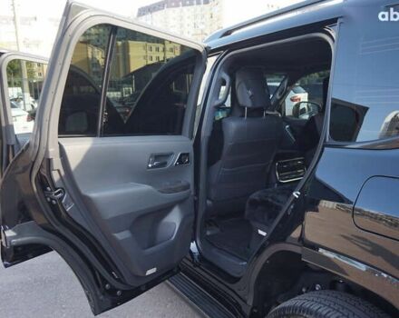 Тойота Ленд Крузер, объемом двигателя 3.3 л и пробегом 27 тыс. км за 86500 $, фото 24 на Automoto.ua