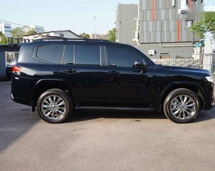 Тойота Ленд Крузер, объемом двигателя 3.3 л и пробегом 27 тыс. км за 86500 $, фото 3 на Automoto.ua