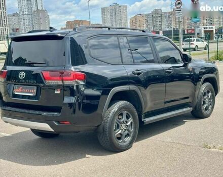 Тойота Ленд Крузер, объемом двигателя 3.3 л и пробегом 83 тыс. км за 74500 $, фото 15 на Automoto.ua