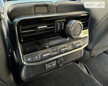 Тойота Ленд Крузер, объемом двигателя 3.3 л и пробегом 13 тыс. км за 89999 $, фото 39 на Automoto.ua