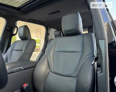 Тойота Ленд Крузер, объемом двигателя 3.3 л и пробегом 13 тыс. км за 89999 $, фото 28 на Automoto.ua