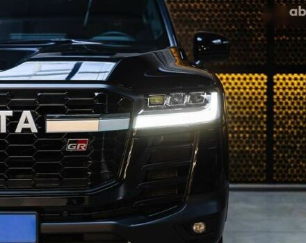 Тойота Ленд Крузер, объемом двигателя 3.3 л и пробегом 15 тыс. км за 80990 $, фото 2 на Automoto.ua