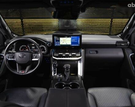 Тойота Ленд Крузер, объемом двигателя 3.3 л и пробегом 15 тыс. км за 80990 $, фото 17 на Automoto.ua