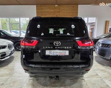 Тойота Ленд Крузер, объемом двигателя 3.3 л и пробегом 85 тыс. км за 77900 $, фото 28 на Automoto.ua