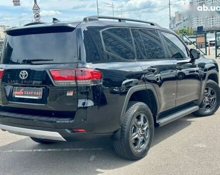 Тойота Ленд Крузер, объемом двигателя 3.3 л и пробегом 83 тыс. км за 74500 $, фото 6 на Automoto.ua