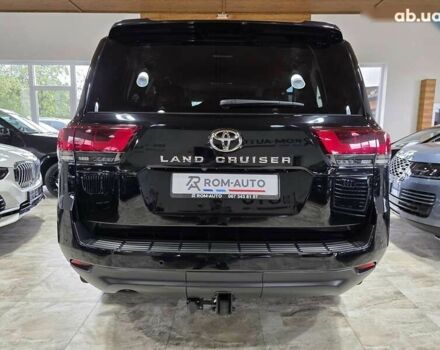 Тойота Ленд Крузер, объемом двигателя 3.3 л и пробегом 85 тыс. км за 77900 $, фото 18 на Automoto.ua