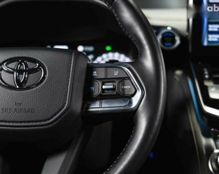 Тойота Ленд Крузер, объемом двигателя 3.3 л и пробегом 15 тыс. км за 80990 $, фото 23 на Automoto.ua