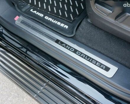 Тойота Ленд Крузер, объемом двигателя 3.3 л и пробегом 27 тыс. км за 86500 $, фото 20 на Automoto.ua