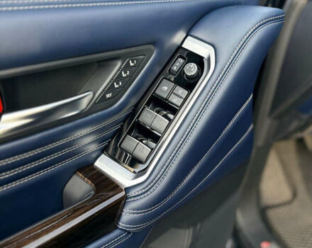 Тойота Ленд Крузер, объемом двигателя 3.45 л и пробегом 54 тыс. км за 95000 $, фото 7 на Automoto.ua