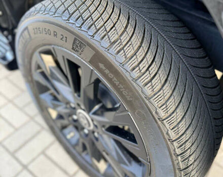 Тойота Ленд Крузер, объемом двигателя 3.45 л и пробегом 54 тыс. км за 95000 $, фото 23 на Automoto.ua