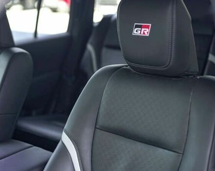 Тойота Ленд Крузер, объемом двигателя 3.3 л и пробегом 69 тыс. км за 80012 $, фото 19 на Automoto.ua